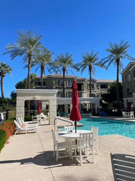 Building Photo - 5303 N 7th St