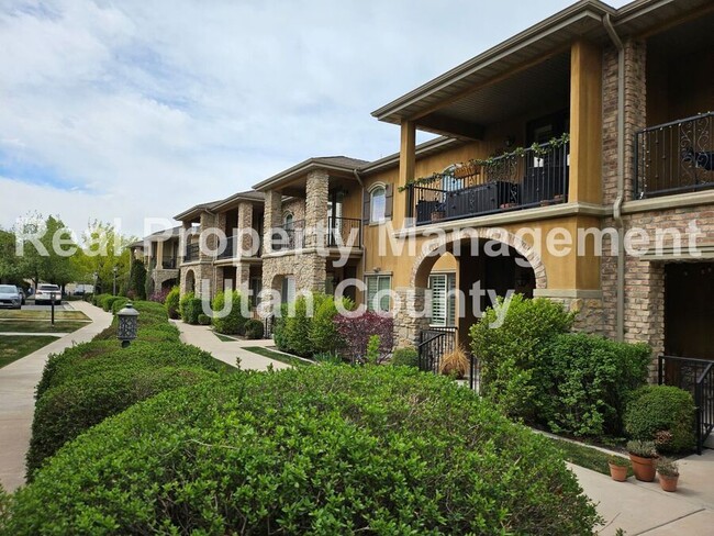 Building Photo - 950 N 940 W
