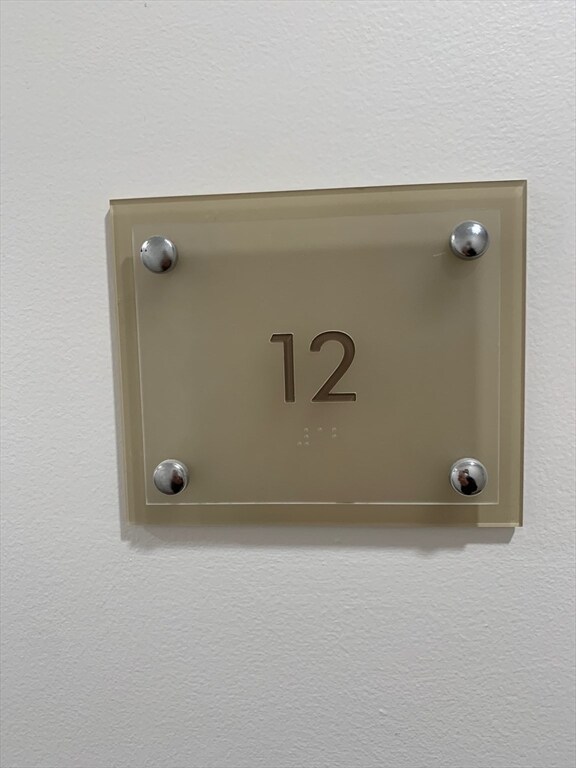 Building Photo - 21 5th St