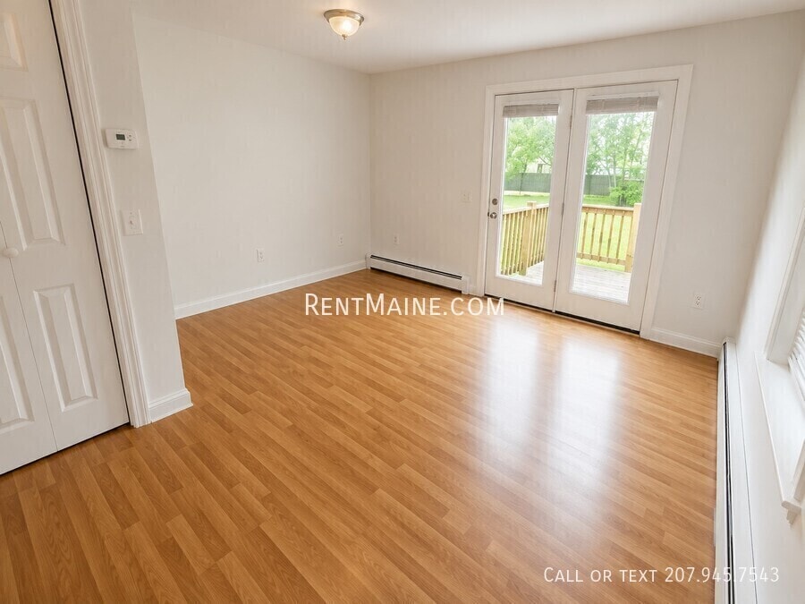 Building Photo - 16 River Village Dr