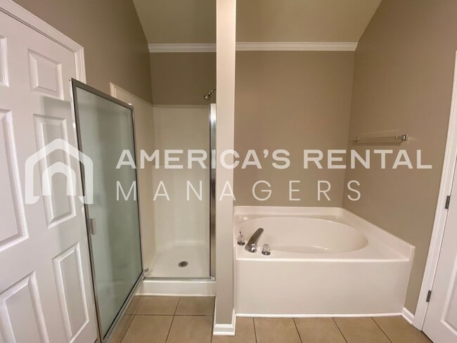 Building Photo - Townhome for rent in Pelham, AL! Available to View Now!