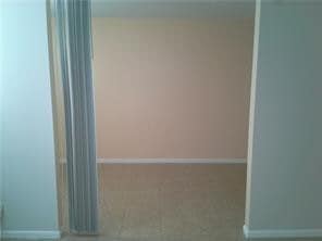 Building Photo - 2771 Riverside Dr