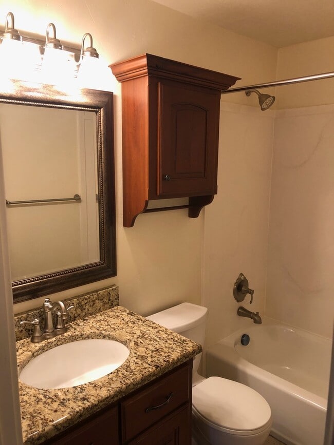 Building Photo - MUST SEE! Beautiful 4 Bedroom/3 Bathroom Home--Near BYU and Peaks Ice Arena