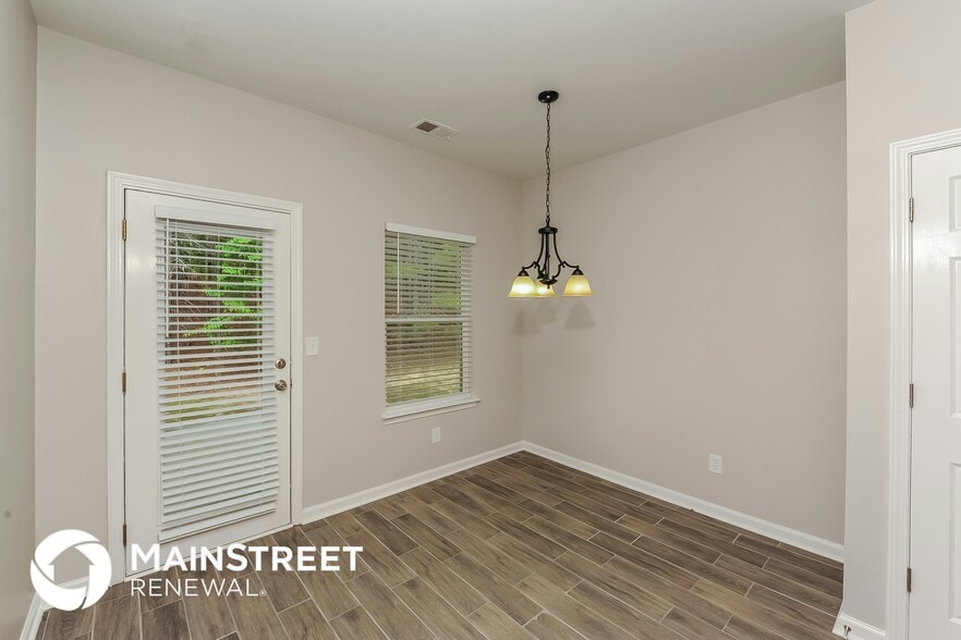 Building Photo - 7505 Absinth Dr