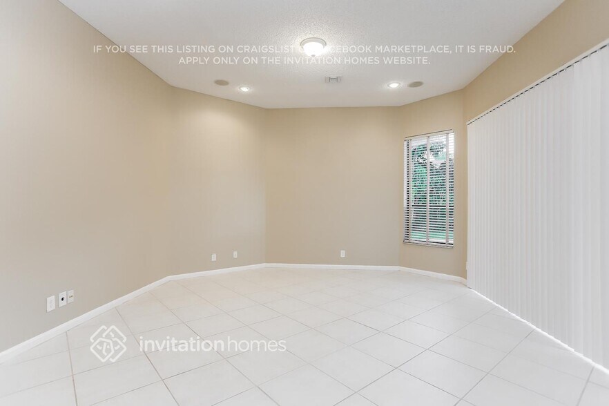 Building Photo - 5048 NW 98th Ln