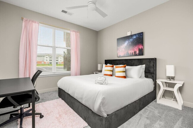 Building Photo - 3366 Firethorn Drive