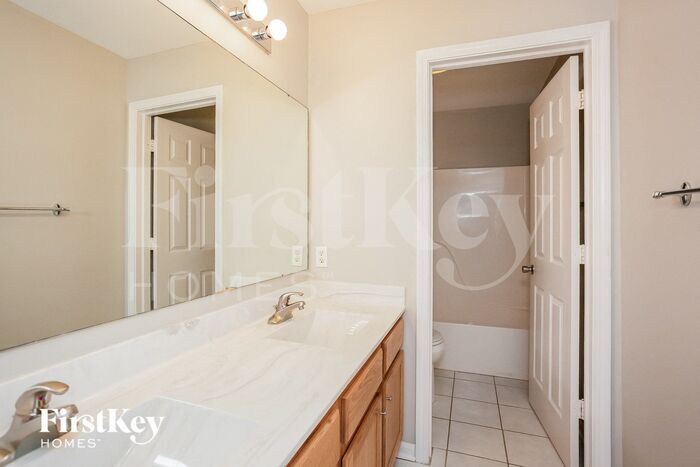 Building Photo - 7952 Alamosa Ln
