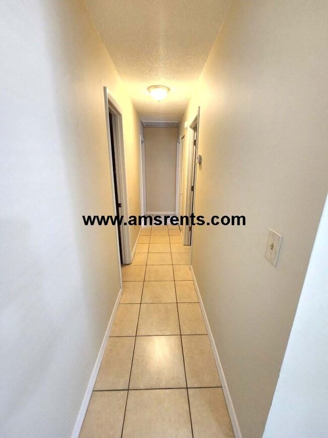 Building Photo - Charming 3-bedroom, 2-bathroom home in Poi...