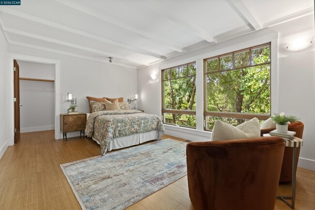 Building Photo - 1754 Reliez Valley Rd