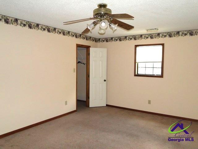 Building Photo - 103 Hunters Glen