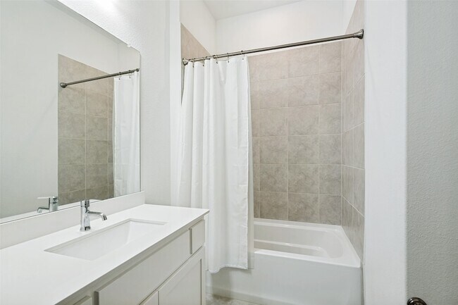 Building Photo - 4565 Stone Valley Trl