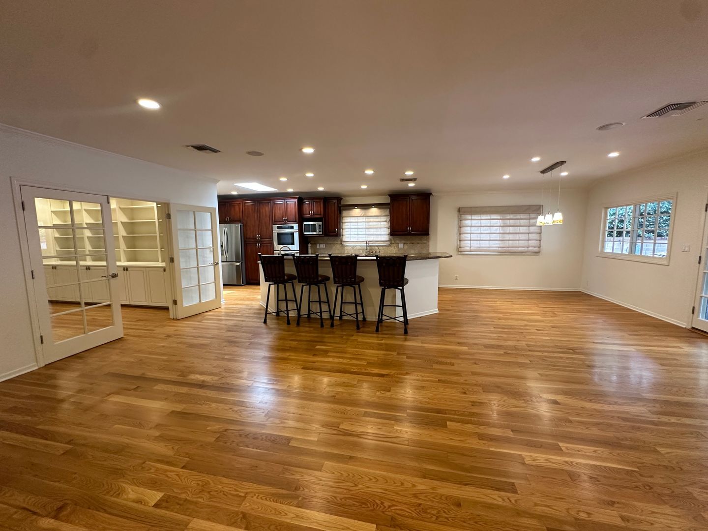 Building Photo - Rare Sherman Oaks Lease | 4beds + 3baths + Large Office in a tree lined street with a large yard,...