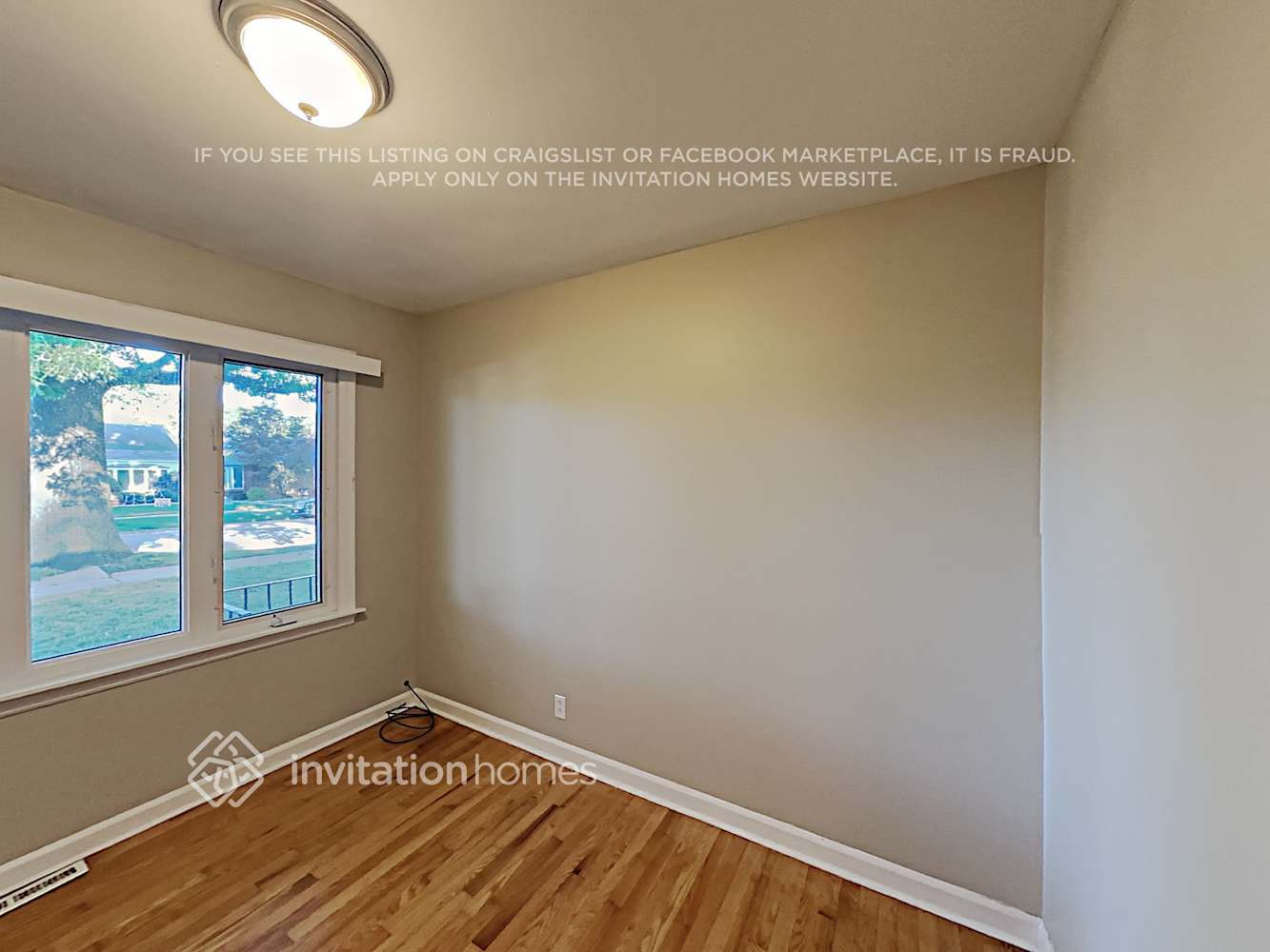 Building Photo - 9219 S 51st Ave