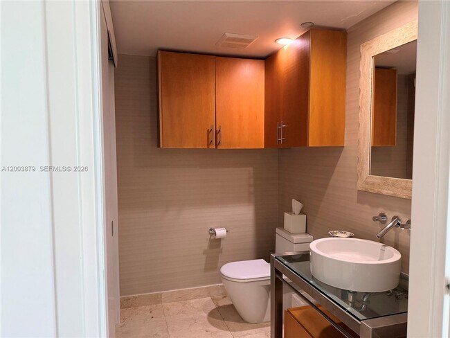 Building Photo - 6000 Indian Creek Dr