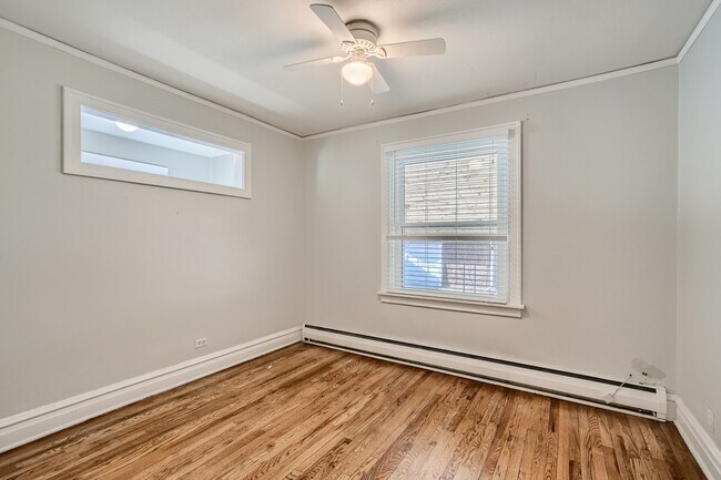 Building Photo - 1471 S Franklin St