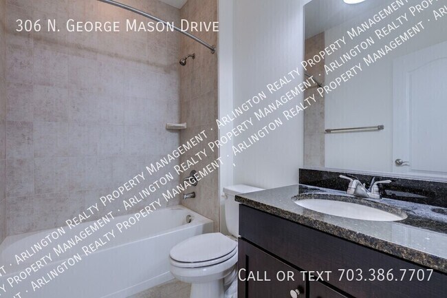 Building Photo - 306 N George Mason Dr