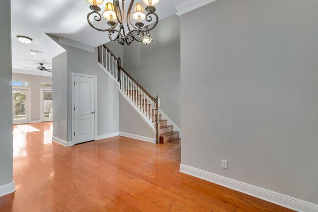 Building Photo - 73 Cobalt Ln
