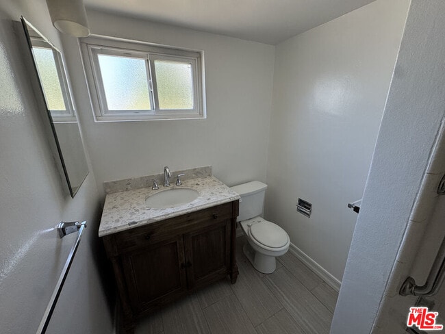 Building Photo - 6003 Bellflower Blvd