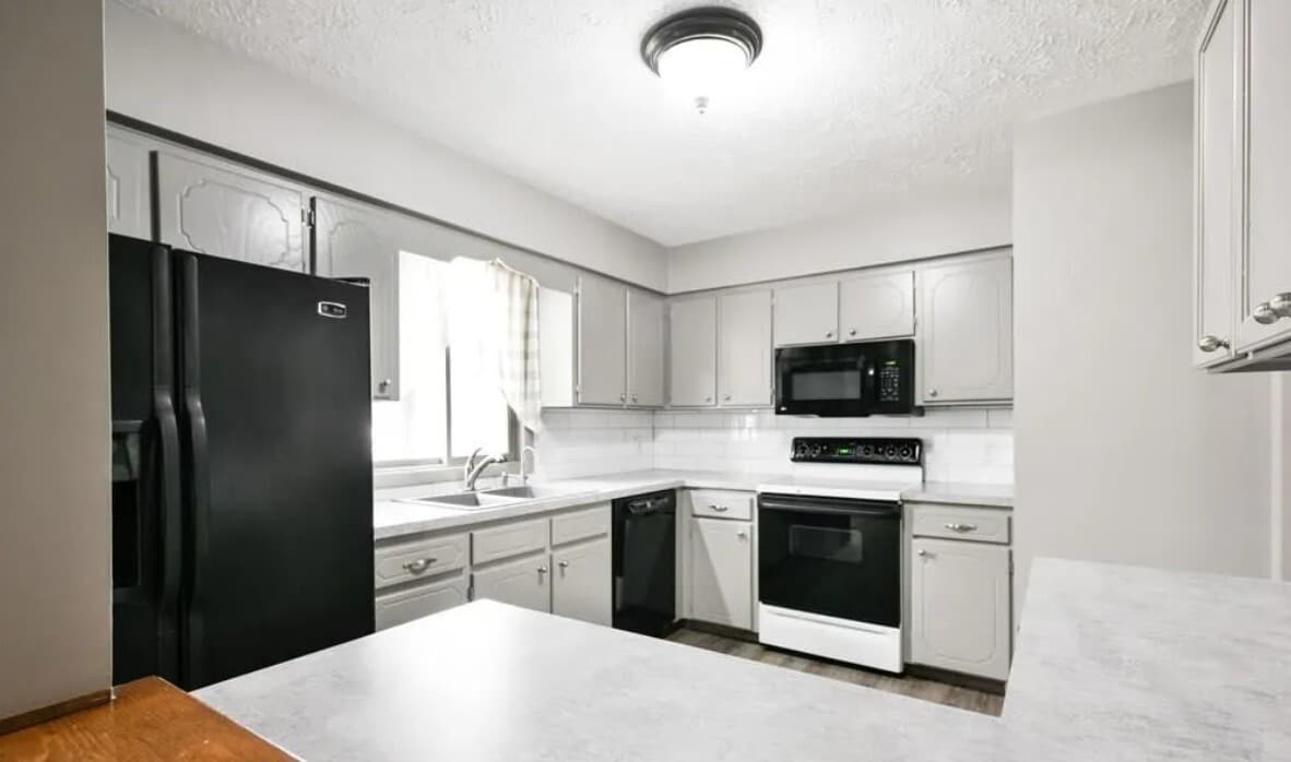 Building Photo - 13509 Carpenter St