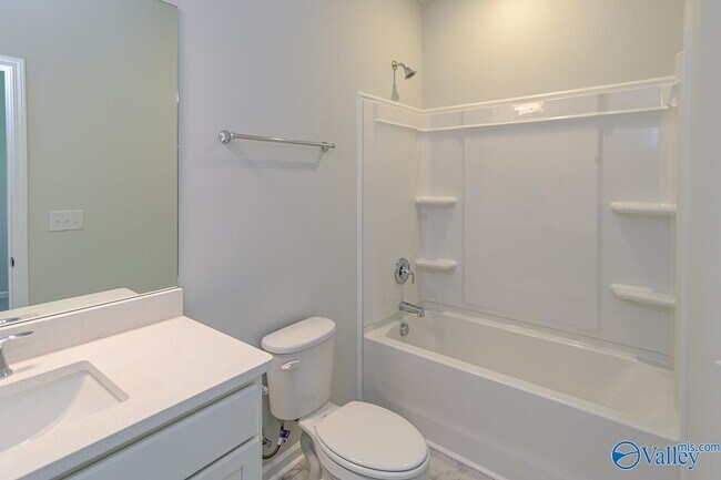 Building Photo - 6015 Margie Collins Dr SE