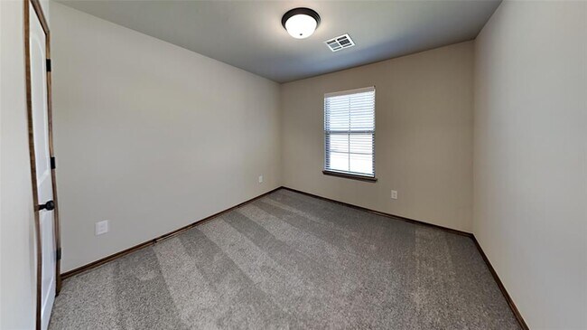 Building Photo - 7055 Richardson Ct