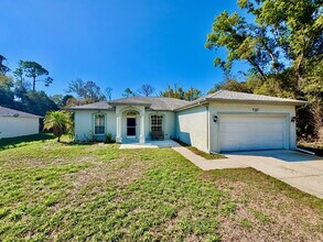 Building Photo - Peace, Comfort, and Great Location in this 3-Bedroom 2 Bath Pool Home in North Port!