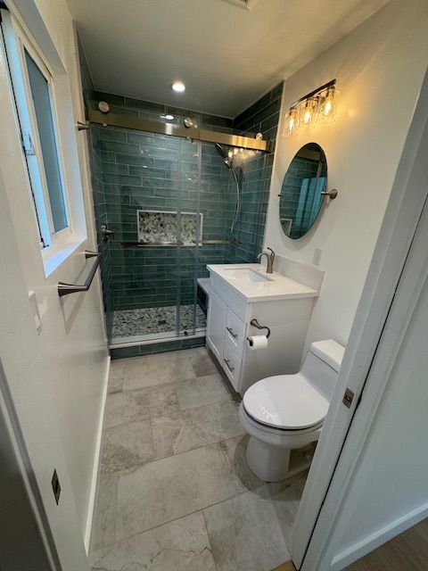 Building Photo - 10839 Fellows Ave