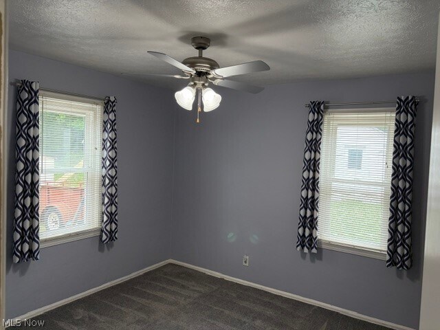 Building Photo - 5675 S Park Blvd