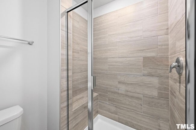 Building Photo - 742 Cormiche Ln