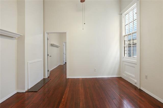 Building Photo - 2522 Bienville St