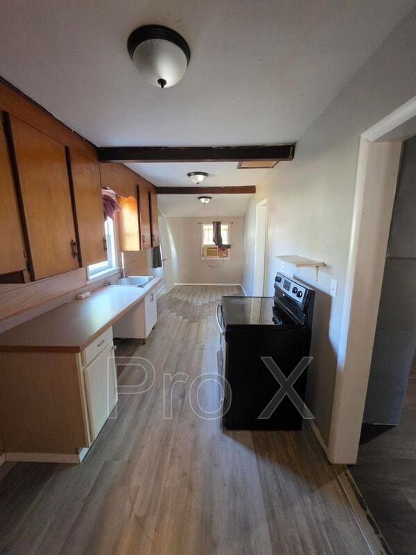 Building Photo - 1209 Poplar St