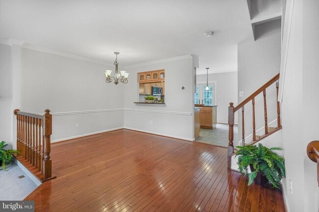 Building Photo - 7228 Lensfield Ct