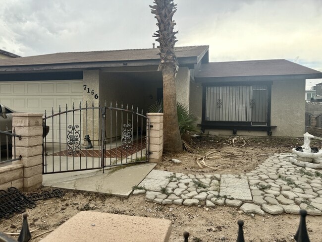 Building Photo - 7156 Southpark Ct
