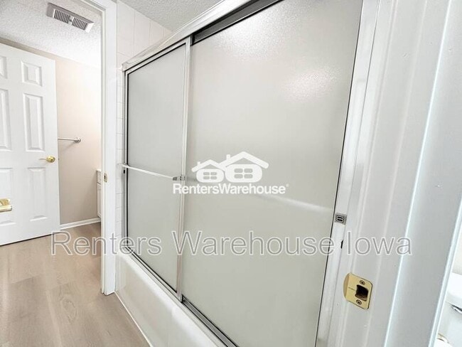 Building Photo - 6202 62nd St