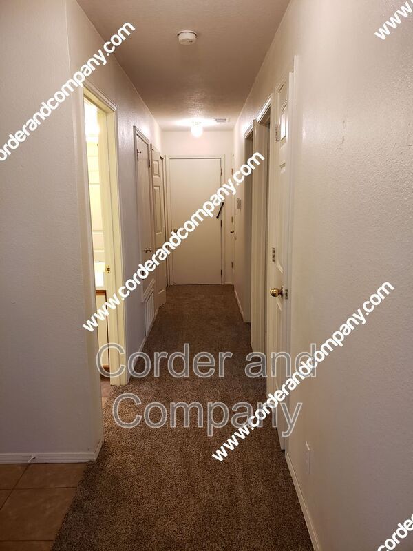 Building Photo - 1117 Sand Dune Rd NE