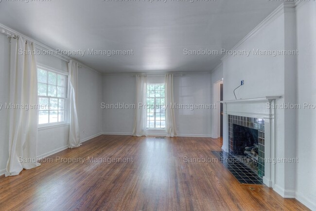 Building Photo - FOR LEASE | Tulsa | Available Now!