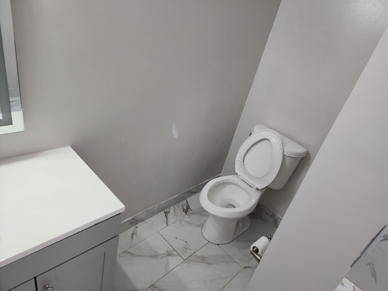 Building Photo - 2505 McKenzie Rd