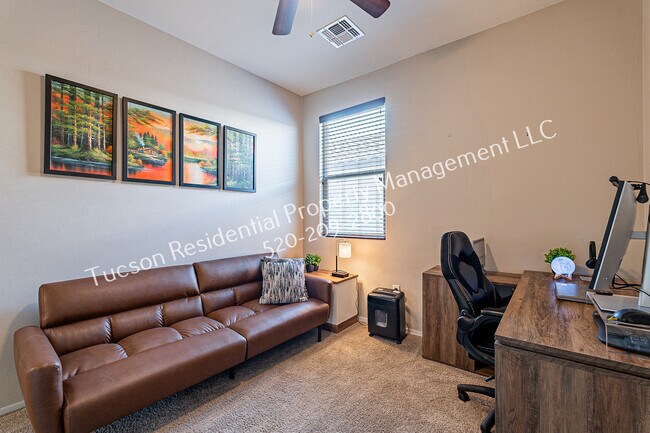 Building Photo - 9578 S Trapper Ridge Dr