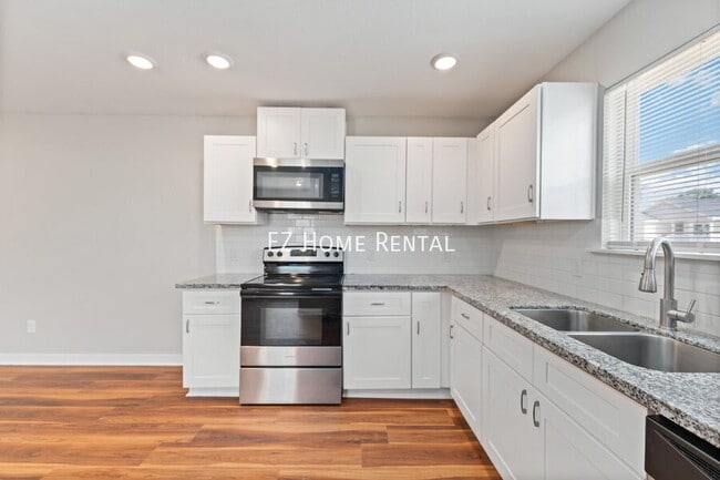 Building Photo - 8617 Clarington St