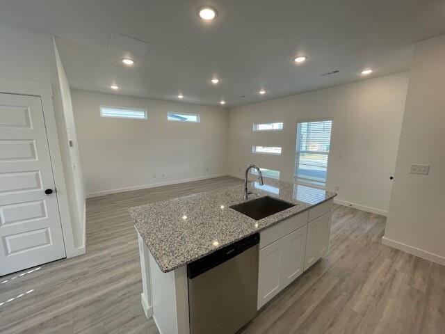 Building Photo - 861 Massachusetts Ave