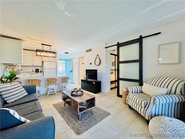 Building Photo - 2400 S Ocean Dr