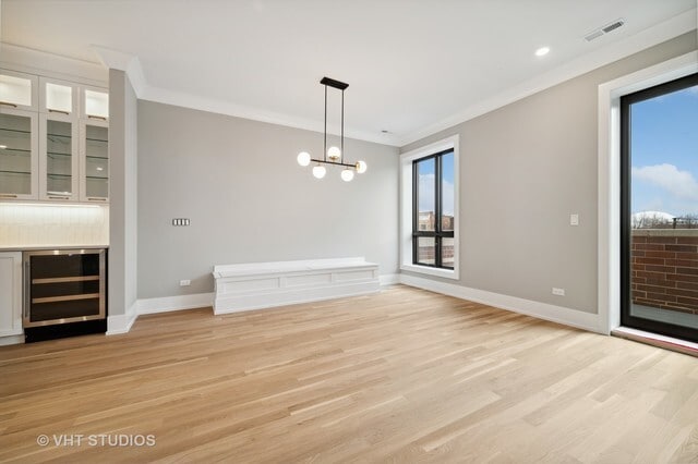 Building Photo - 2614 W Chicago Ave