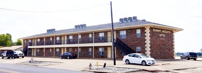 Building Photo - 411 E Central Texas Expy