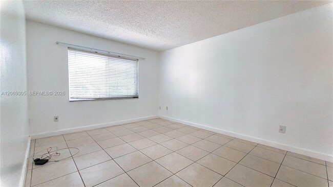 Building Photo - 7910 Camino Real