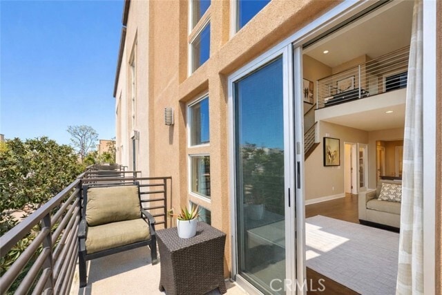 Building Photo - 1520 W Artesia Square