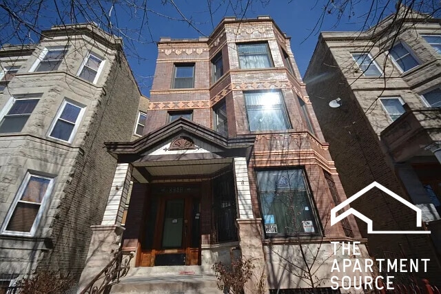 Building Photo - 3318 W Pierce Ave