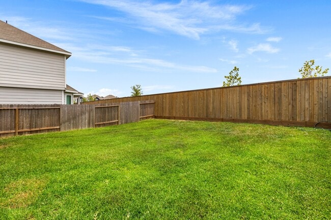 Building Photo - 2519 Moapa Dr