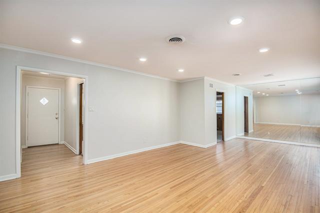 Building Photo - 4909 Overton Ave