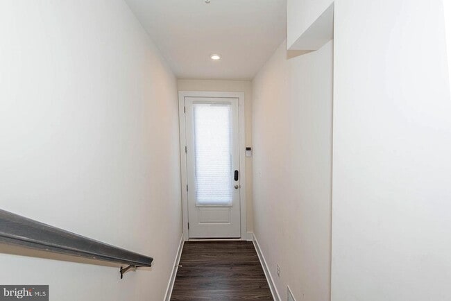 Building Photo - 8380 Amber Beacon Cir