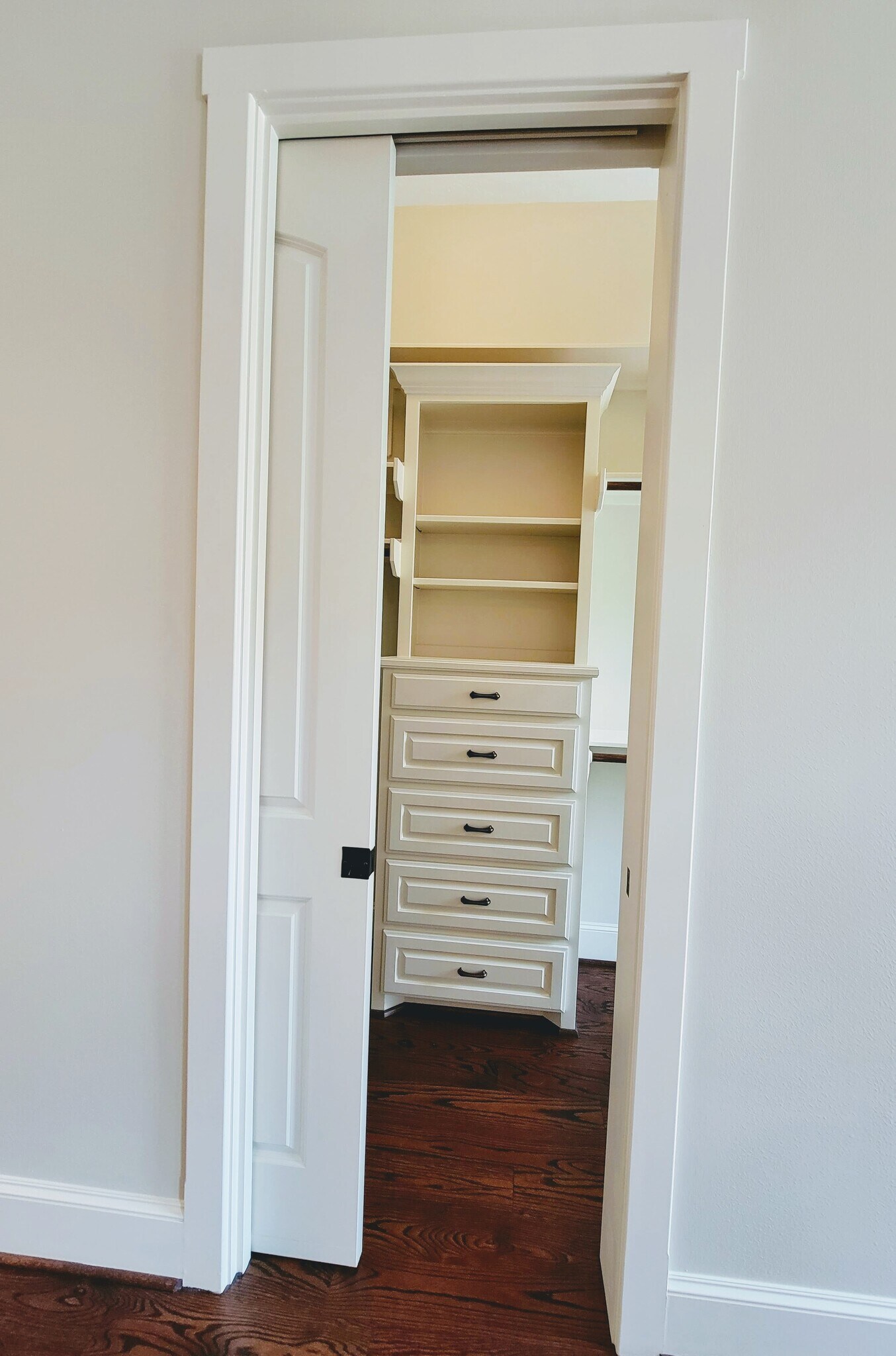 Pocket door to access your walk in closet - 6121 Hamman St